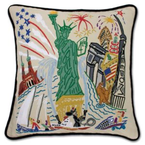 Pillow with the Statue of Liberty